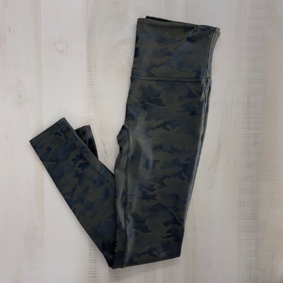 SPANX x Anthropologie shiny camo green slimming high rise leggings L - Picture 7 of 7